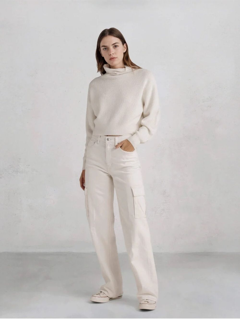 Warp + Weft Womens High-Rise Straight Cargo Jeans in Creamy White Size 8